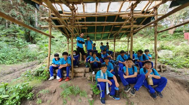 https://www.smjh.hlc.edu.tw/uploads/tadgallery/2021_04_14/1373_20201028 七年級面山教育瓦拉米_201213_36.jpg 